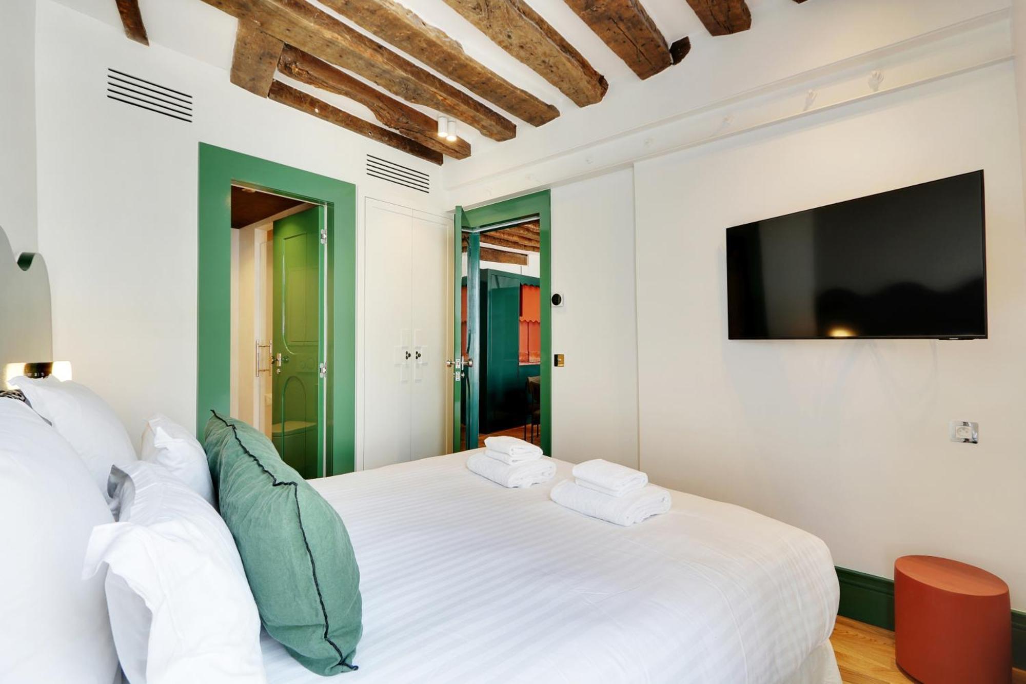 Paris Home Collection Serviced Apartments In Notre Dame - Rue Savoie Zewnętrze zdjęcie