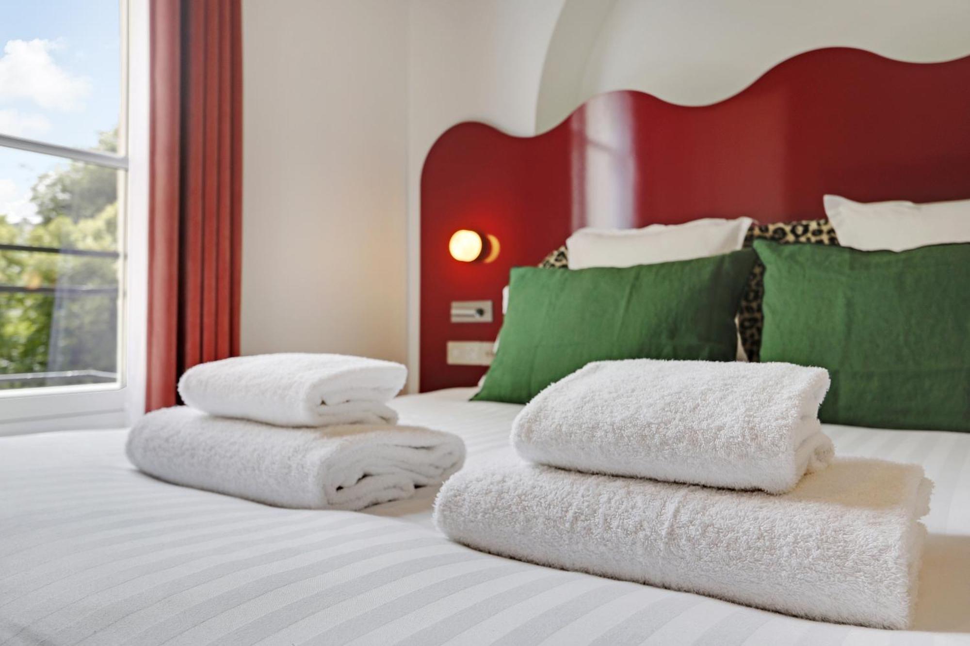 Paris Home Collection Serviced Apartments In Notre Dame - Rue Savoie Zewnętrze zdjęcie