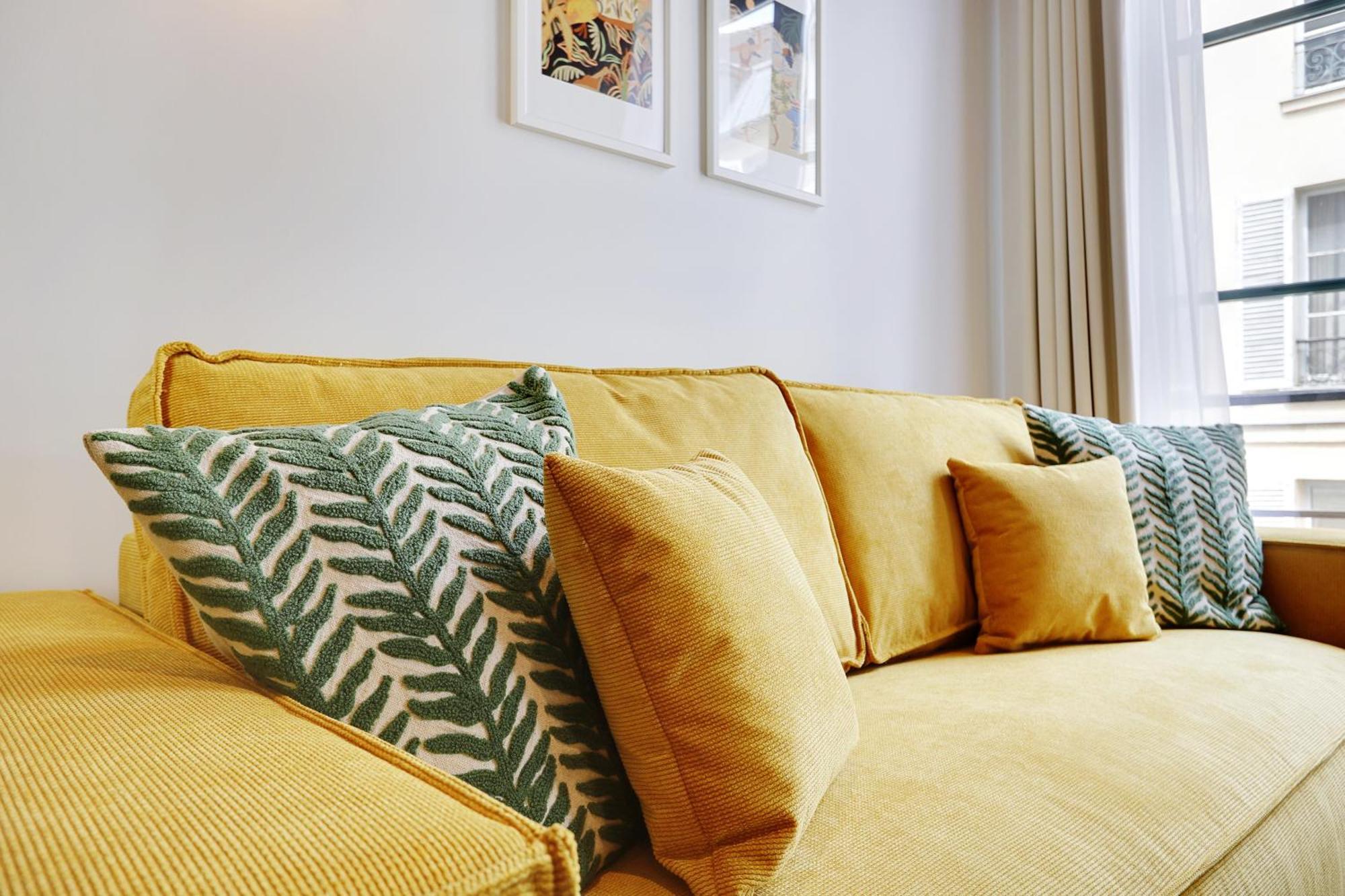 Paris Home Collection Serviced Apartments In Notre Dame - Rue Savoie Zewnętrze zdjęcie